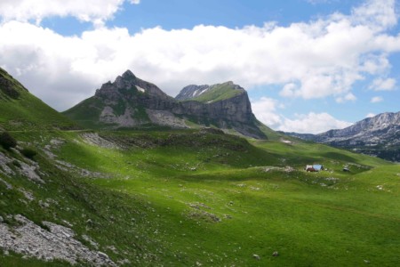 Route P14 (entrée ouest) durmitor Route P14 (entrée ouest) durmitor