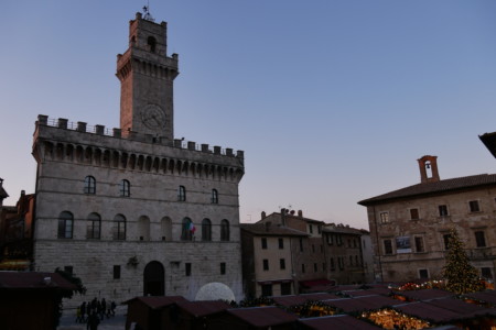 Montepulciano roadtrip toscane 1 semaine Montepulciano piazza