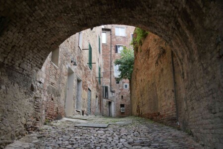 Rue - Siena roadtrip toscane 1 semaine siena rue pittoresque